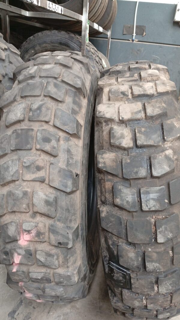 MICHELIN 9.00-16 - Imagen 2