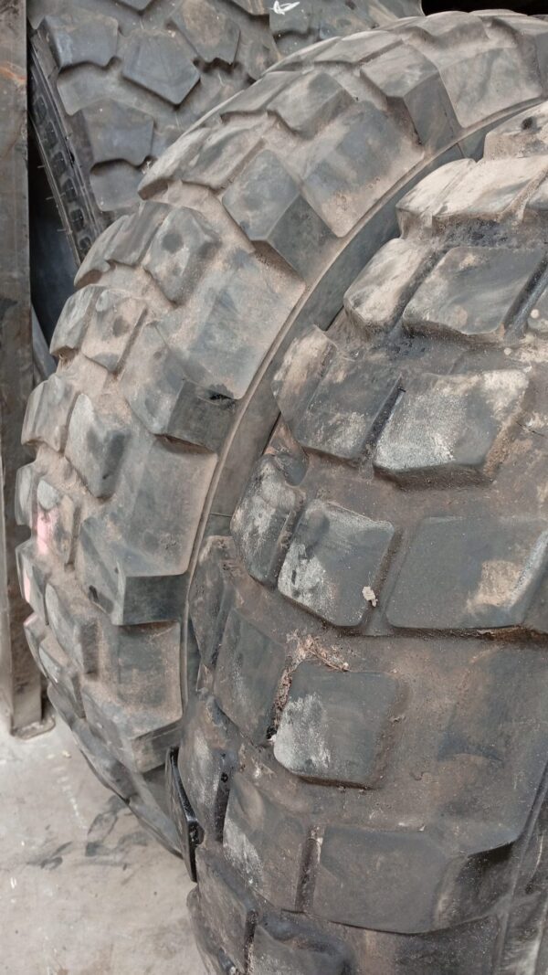 MICHELIN 9.00-16 - Imagen 3