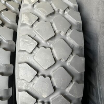 MICHELIN 255/100R16