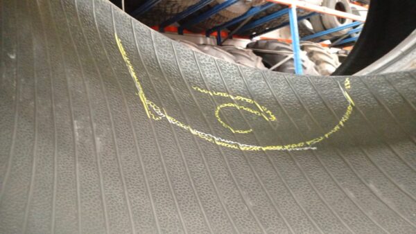 BKT 900/60R42 - Imagen 6