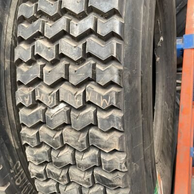 RECAUCHUTADA 315/80R22.5