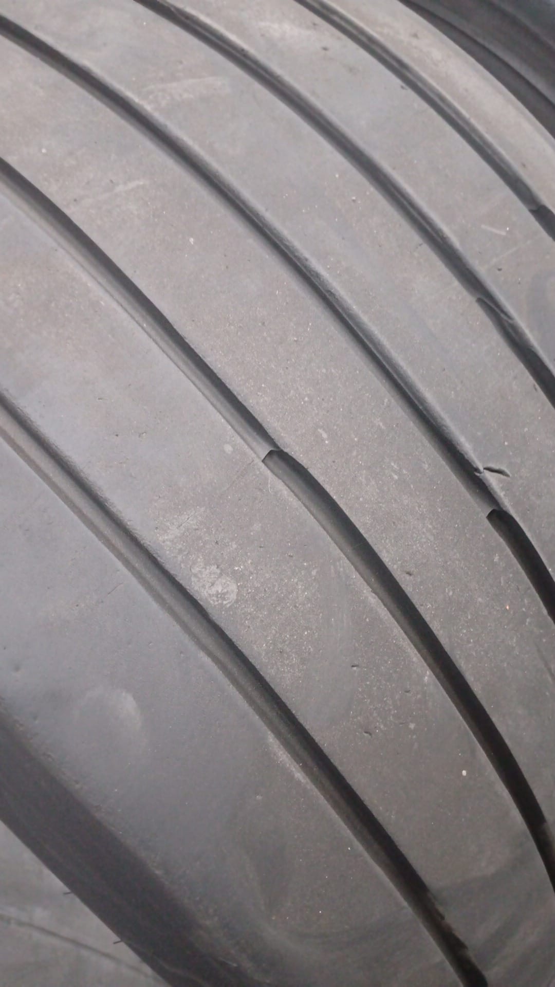 GOODYEAR 435/50R19.5 - Imagen 5