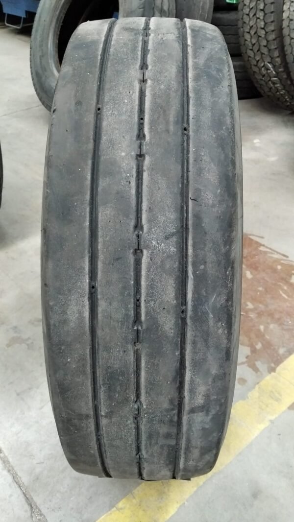 MICHELIN 205/65R17.5 - Imagen 2