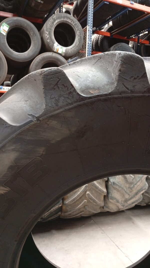 MICHELIN 650/85R38 - Imagen 4