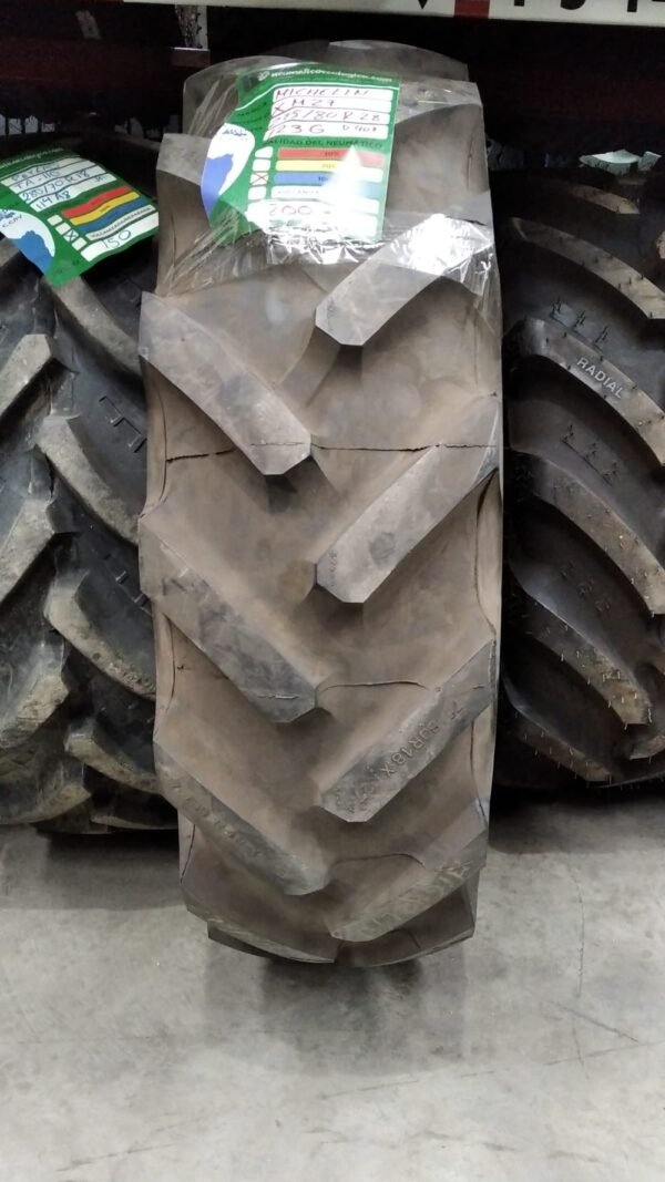 MICHELIN 275/80R18 - Imagen 2