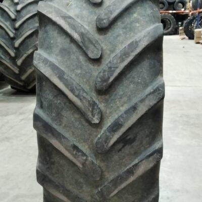 MICHELIN 420/70R28