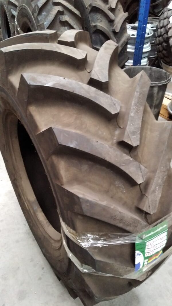 DUNLOP 440/80R24 - Imagen 3