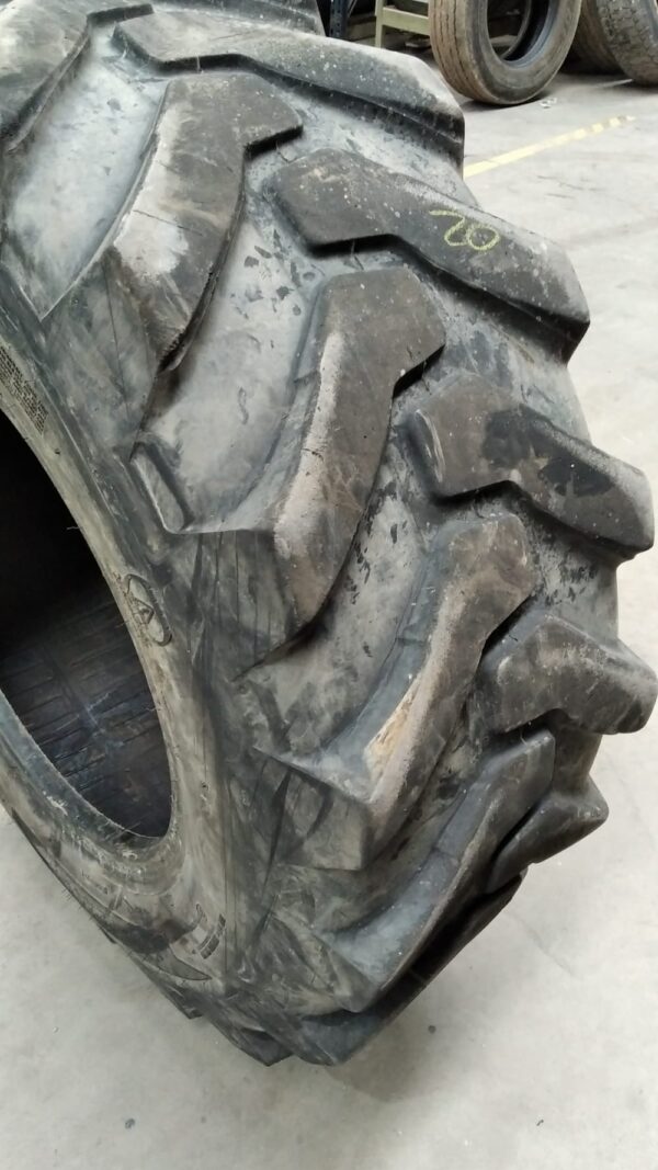CAMSO 400/80-24 - Imagen 3