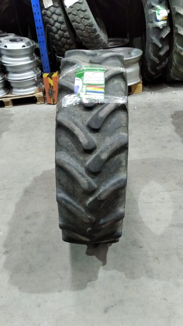 CULTOR 340/85R24 - Imagen 2