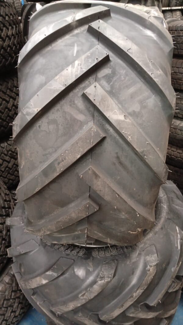 TRELLEBORG 23X10.50-12 + LLANTA - Imagen 3