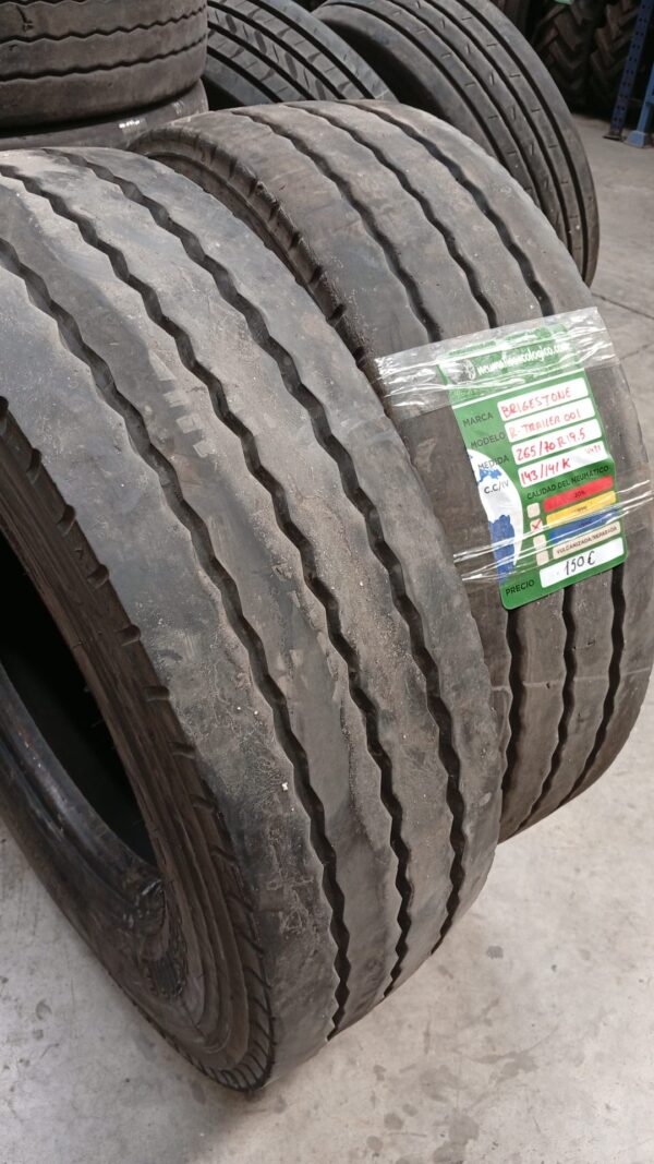 BRIDGESTONE 265/70R19.5 - Imagen 3