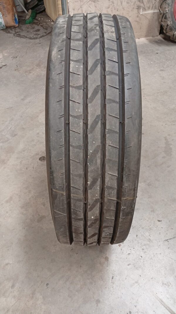 CONTINENTAL 265/70R19.5 - Imagen 2