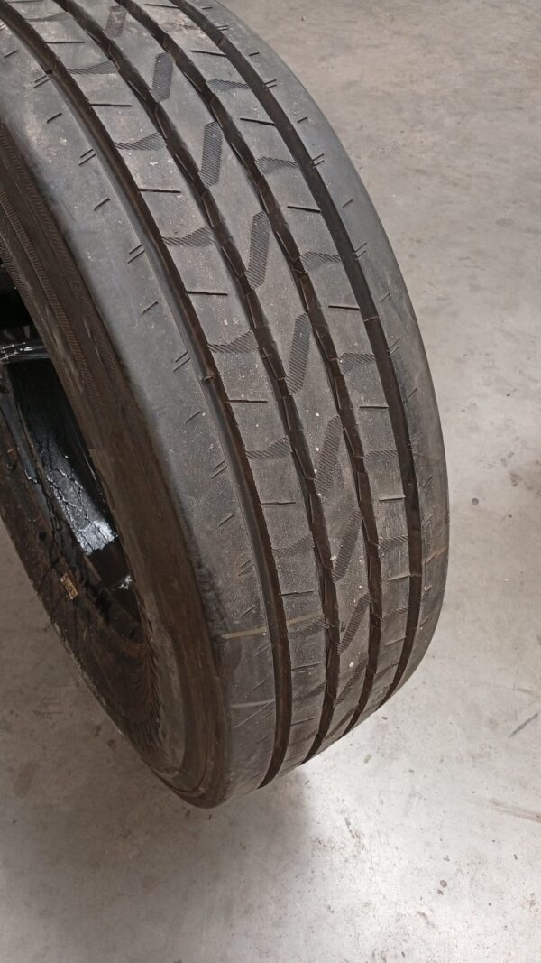 CONTINENTAL 265/70R19.5 - Imagen 3