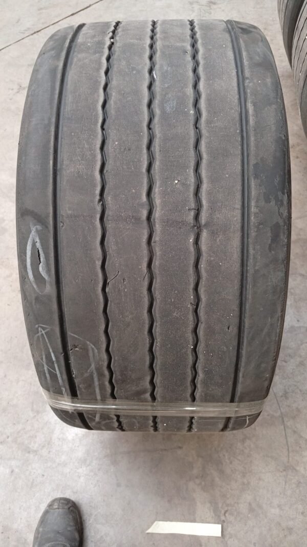 CONTINENTAL 445/45R19.5 - Imagen 2