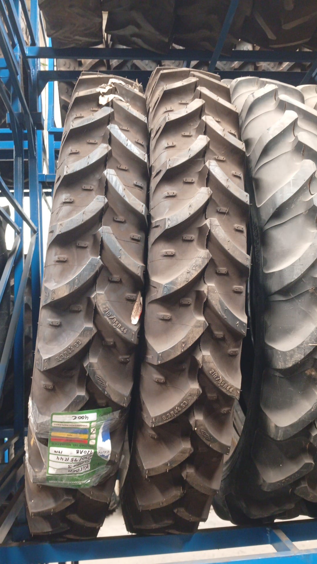 KLEBER 210/95R44 - Imagen 2