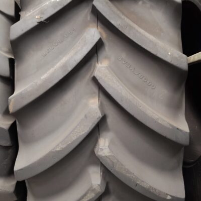 GOODYEAR 650/65R38
