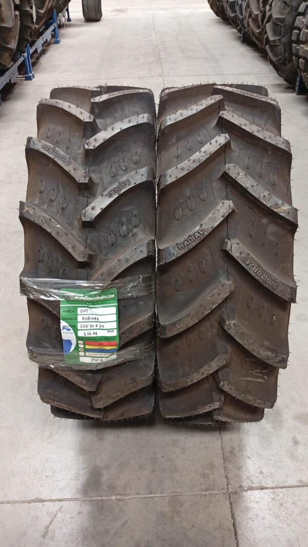 BKT 320/70R24 - Imagen 2