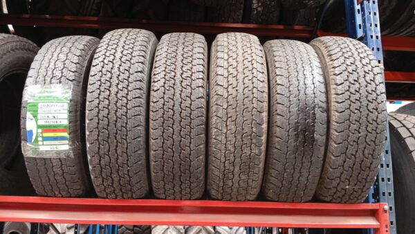 BRIDGESTONE 205R16C - Imagen 2