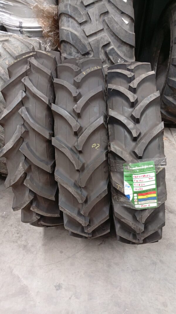 TRELLEBORG 9.5R24 - Imagen 2