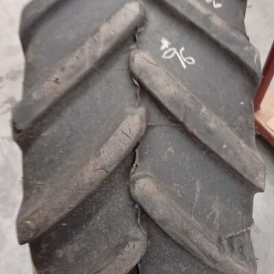 MICHELIN 320/65R16