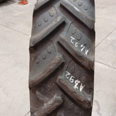 BKT 320/85R34