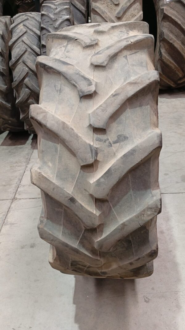 TRELLEBORG 480/70R28 - Imagen 2
