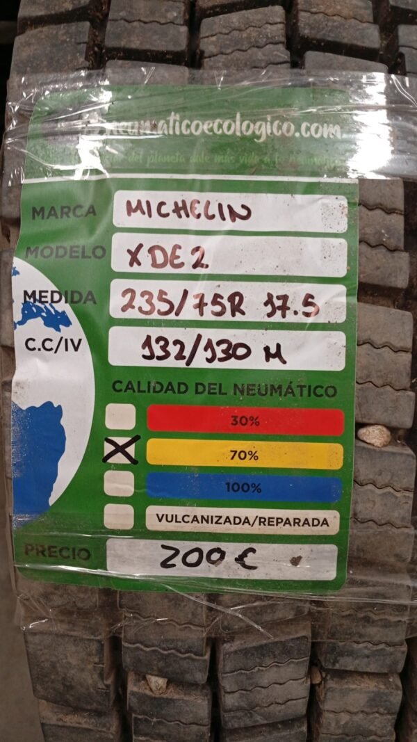 MICHELIN 235/75R17.5 + LLANTA