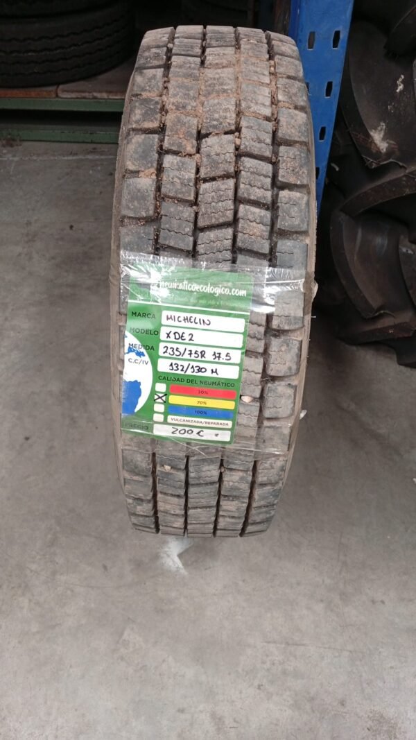 MICHELIN 235/75R17.5 + LLANTA - Imagen 3