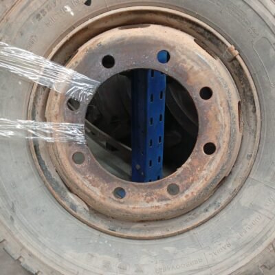 MICHELIN 235/75R17.5 + LLANTA