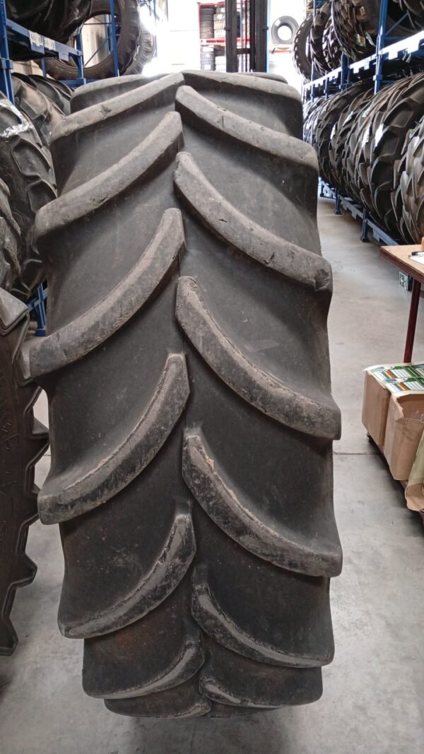 VREDESTEIN 520/70R38 - Imagen 2
