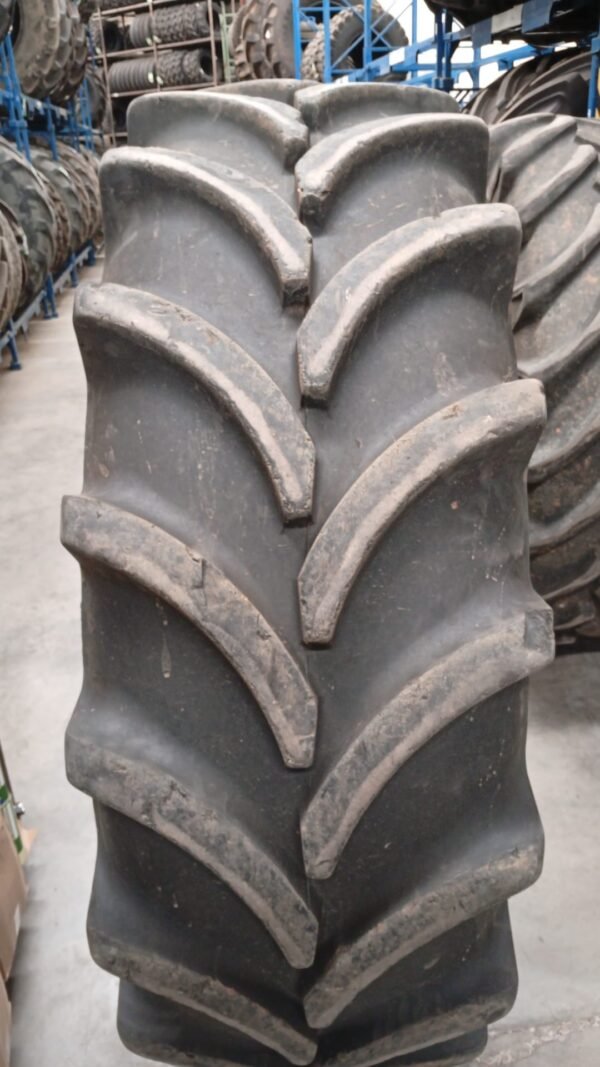 VREDESTEIN 520/70R38 - Imagen 4