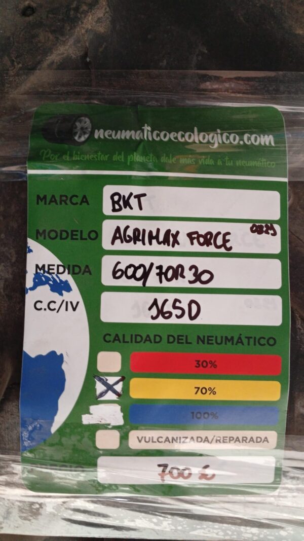 BKT 600/70R30