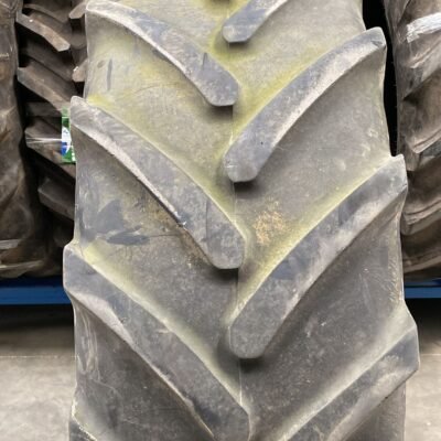 MICHELIN 520/70R38