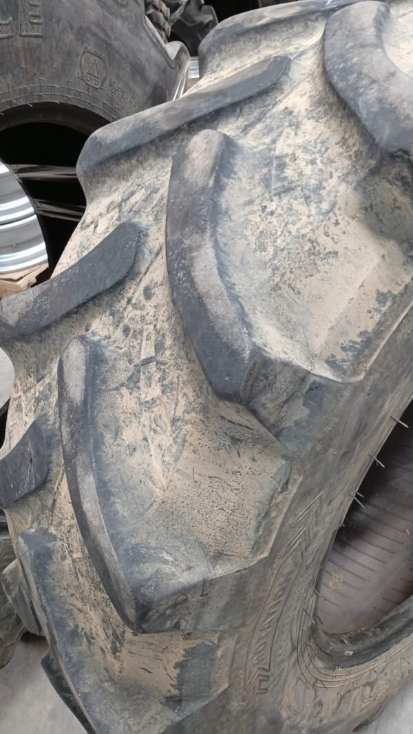 PETLAS 380/85R24 - Imagen 3