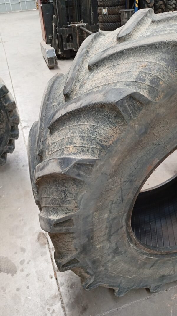 TAURUS 480/70R24 - Imagen 3