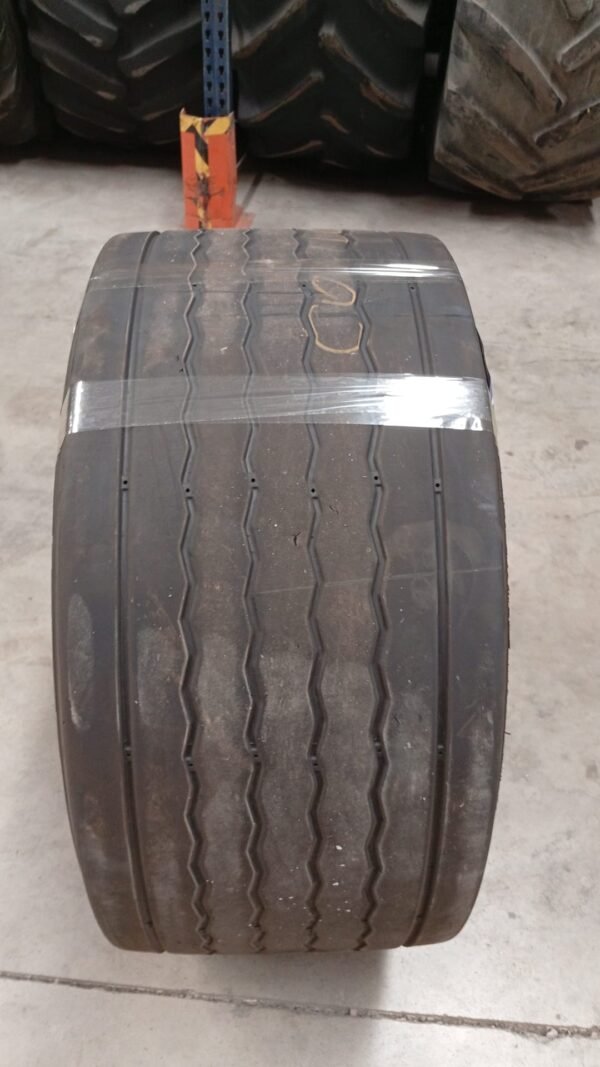 BF GOODRICH 435/50R19.2 - Imagen 2