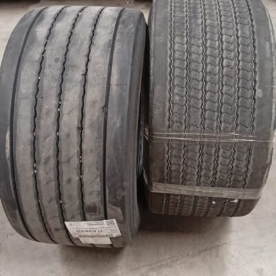 CONTINENTAL 445/45R19.5
