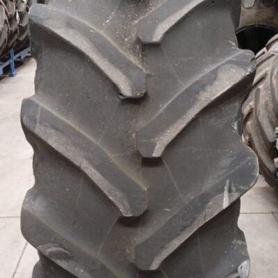 PIRELLI 580/70R38