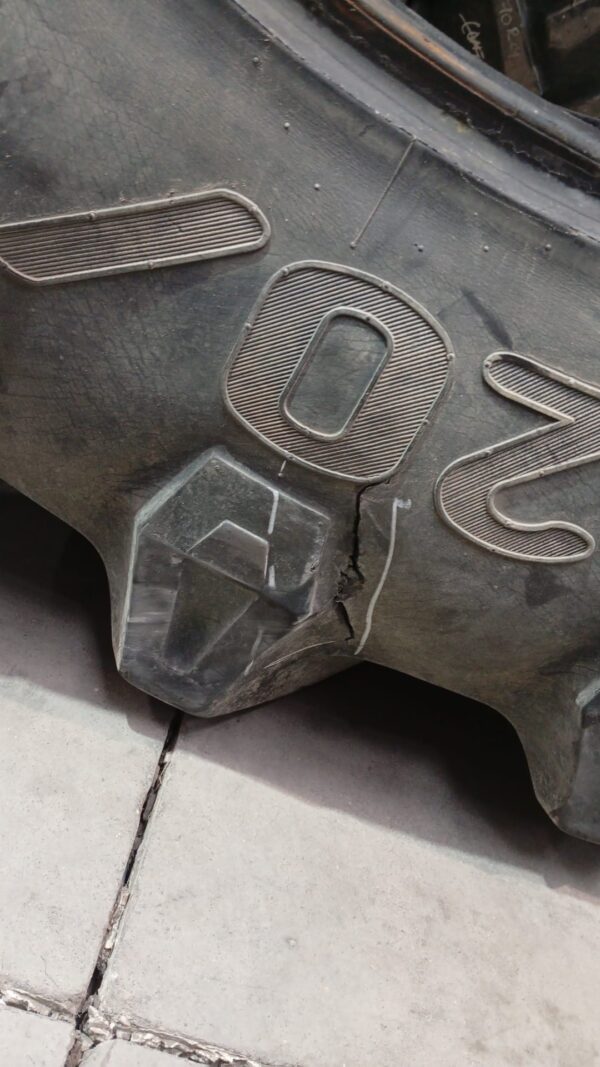 PIRELLI 520/70R38 - Imagen 3