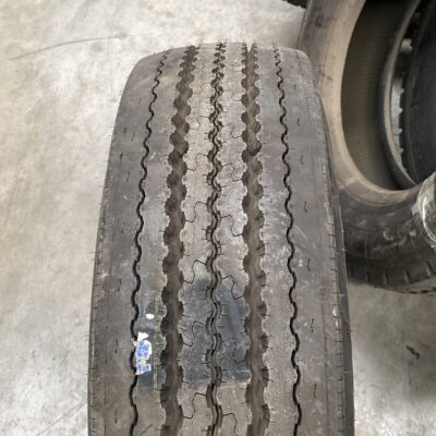 CONTINENTAL 265/70R19.5
