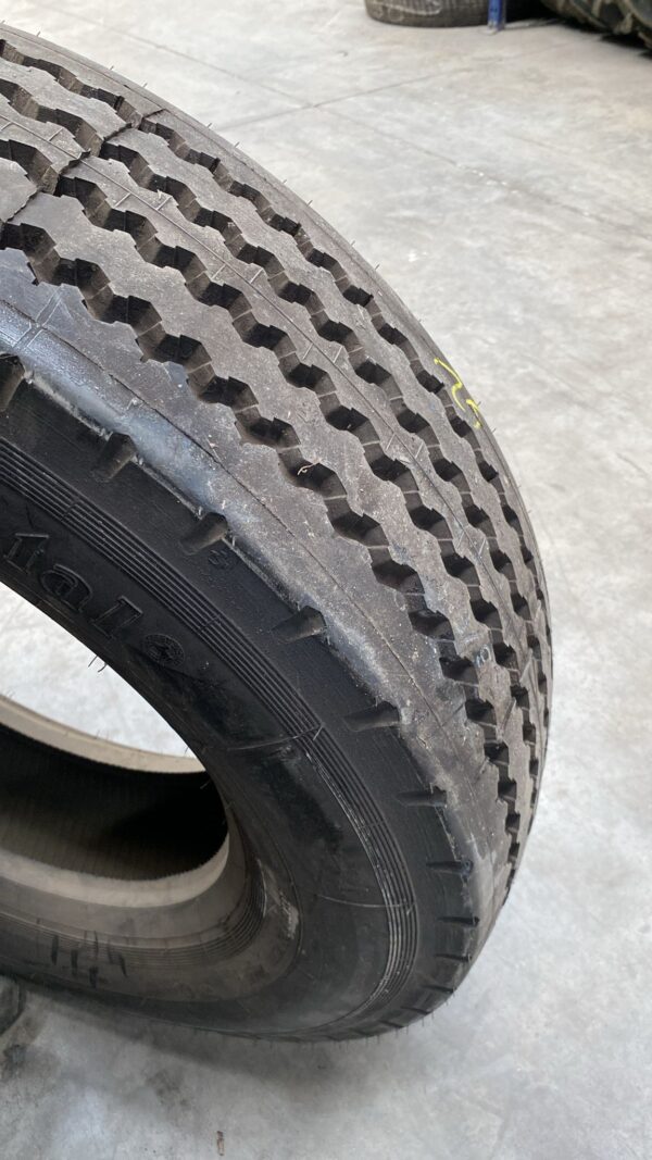 CONTINENTAL 265/70R19.5 - Imagen 3