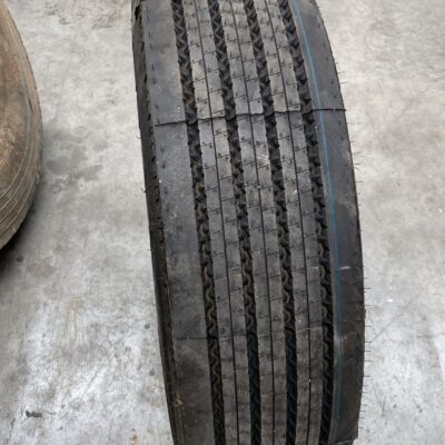CONTINENTAL 245/70R19.5