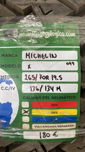 MICHELIN 265/70R19.5