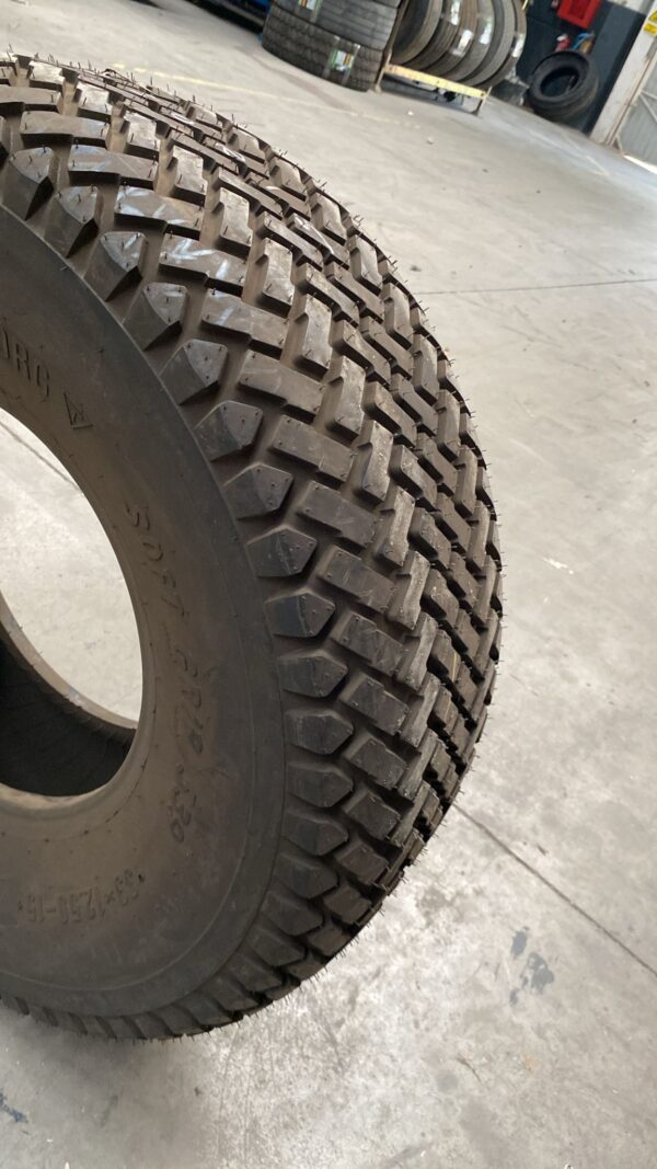 TRELLEBORG 33X12.50-15 - Imagen 3