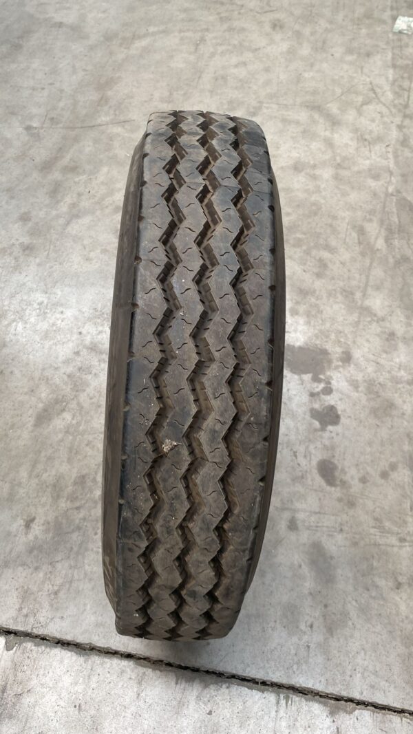 GOODYEAR 8R17.5 - Imagen 2