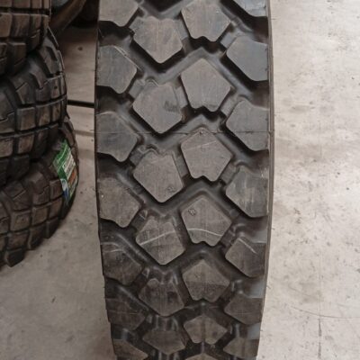 MICHELIN 12.00R20