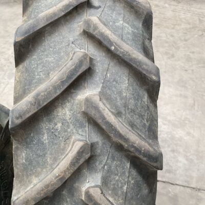 TRELLEBORG 360/70R28