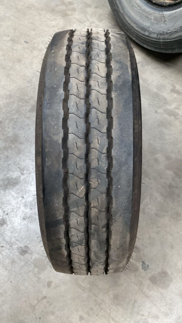GOODYEAR 205/65R17.5 - Imagen 2