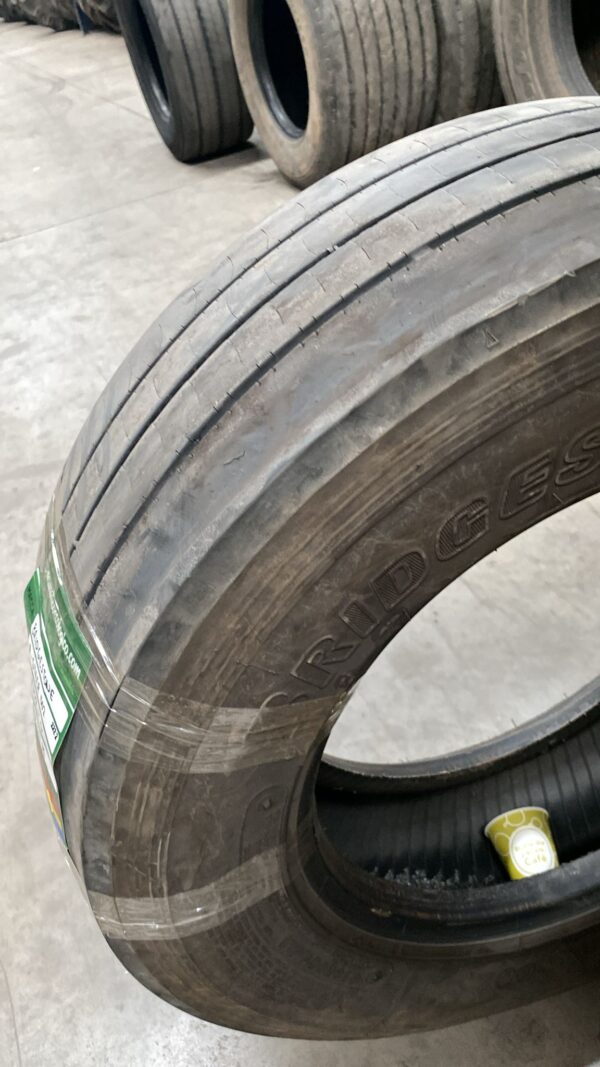 BRIDGESTONE 225/75R17.5 - Imagen 3