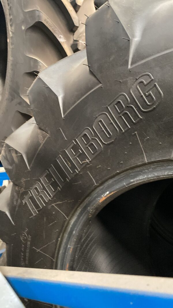 TRELLEBORG 500/70R24 - Imagen 4